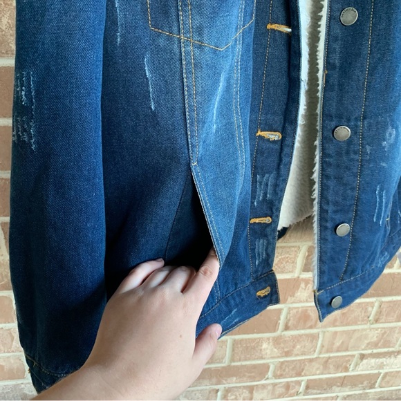 Ashley Vintage Charm lined jean jacket // size medium - Picture 6 of 10
